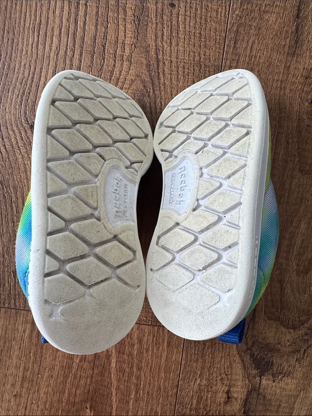 Reebok toddler sneakers, size 6